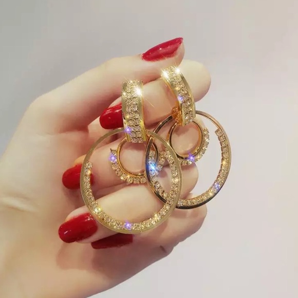 Rhinestone Earrings! - Picture 2 of 5